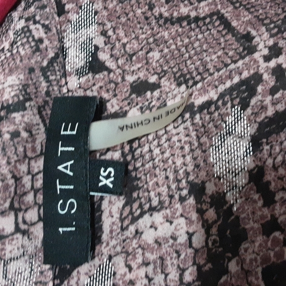 1st state women blouse long sleeves button front snake print new in size XS boho - Picture 8 of 9